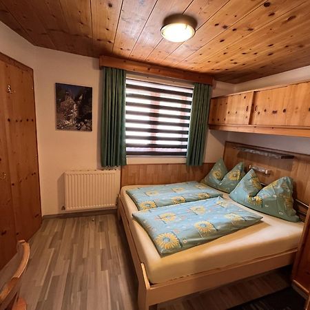 Apartment Familie Thomas Und Angelika Melmer Sankt Leonhard im Pitztal Eksteriør billede