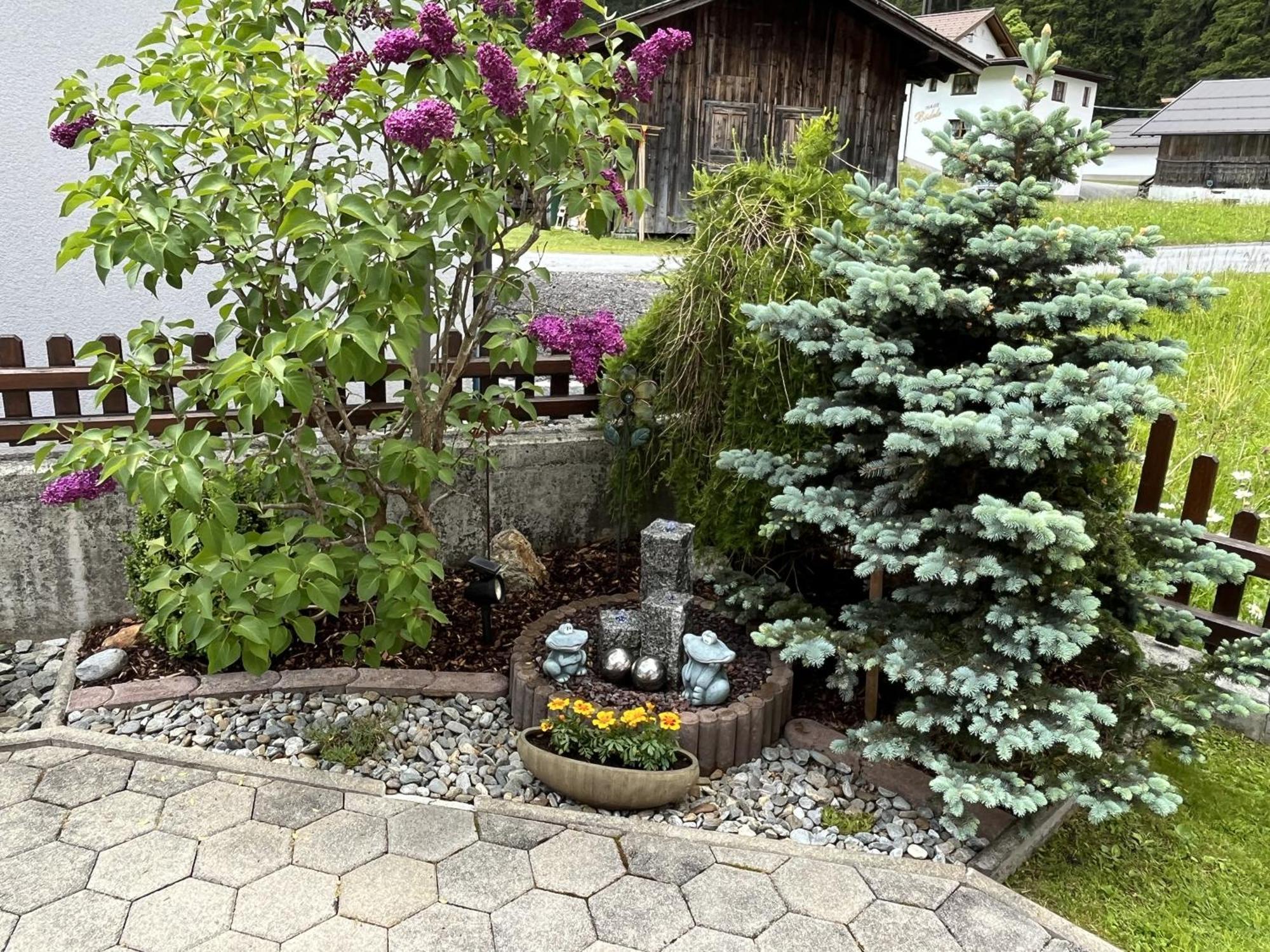 Apartment Familie Thomas Und Angelika Melmer Sankt Leonhard im Pitztal Eksteriør billede